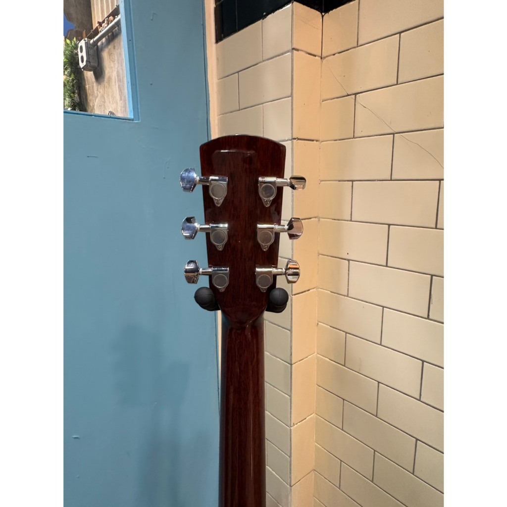 tw-11134207-820lh-mn1g66gwvyf55c