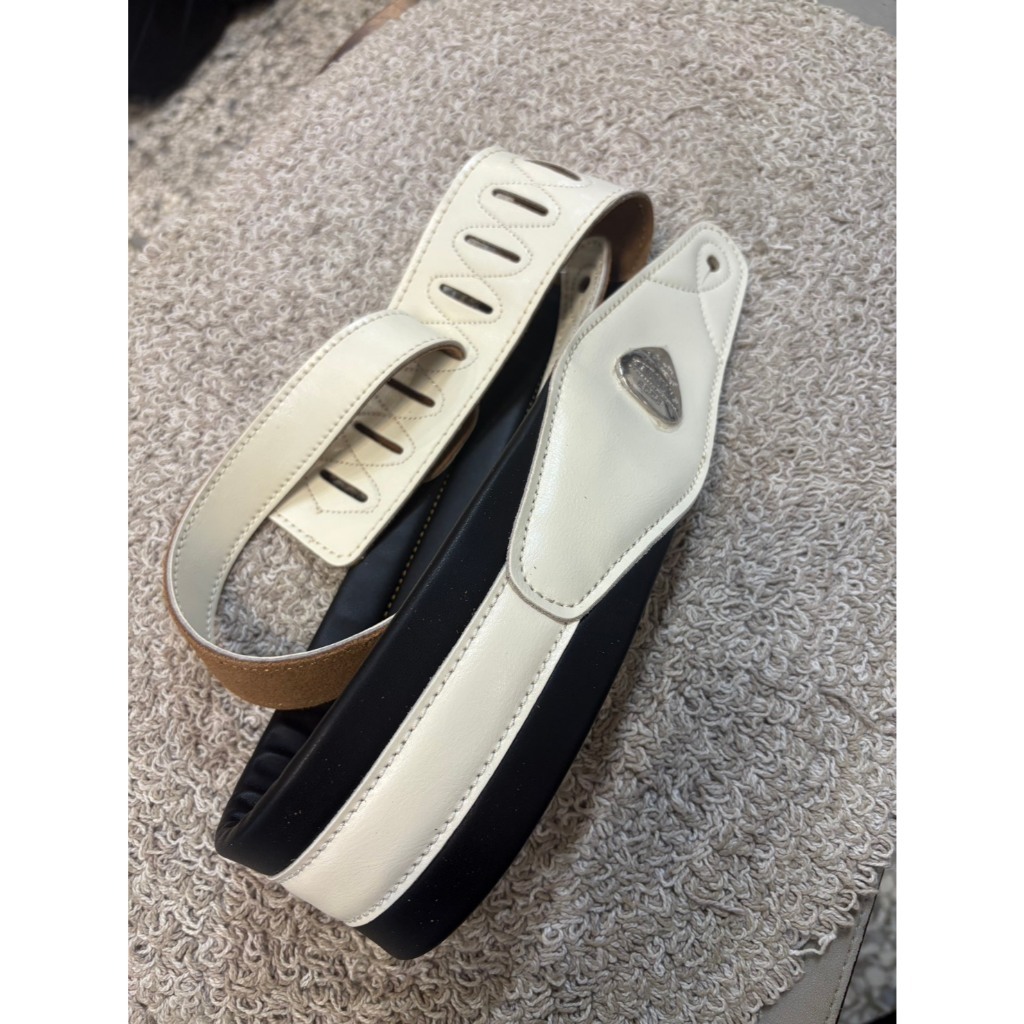 tw-11134207-820l5-mous6ywl6k23eb