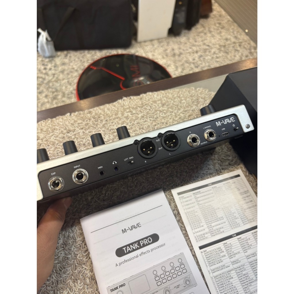 tw-11134207-820lg-mp52wnapd91n12