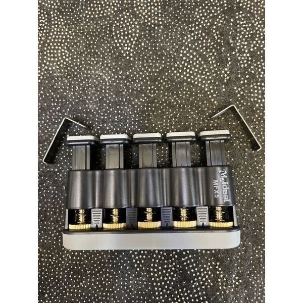 sg-11134201-824gc-me9nph5xdo1ufb