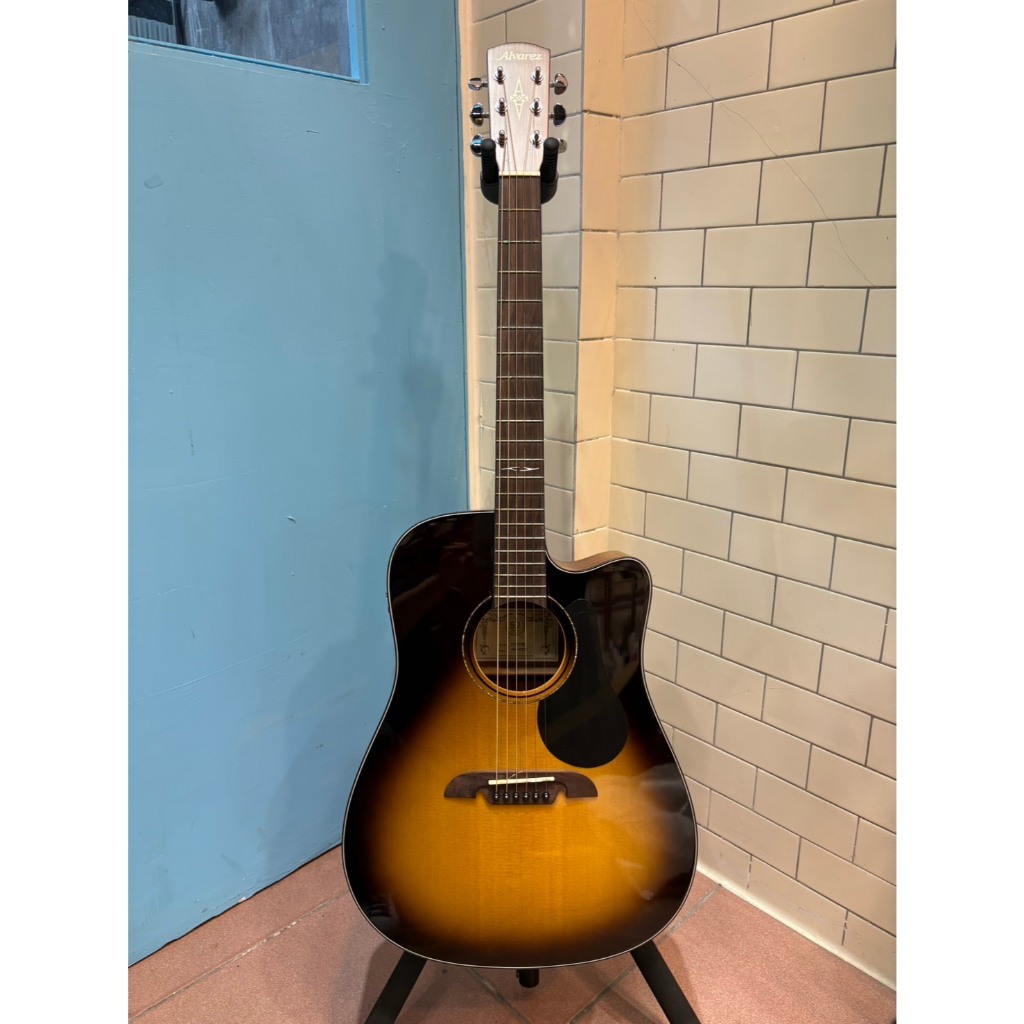 tw-11134207-81zti-mekcx8zi7s3p0e