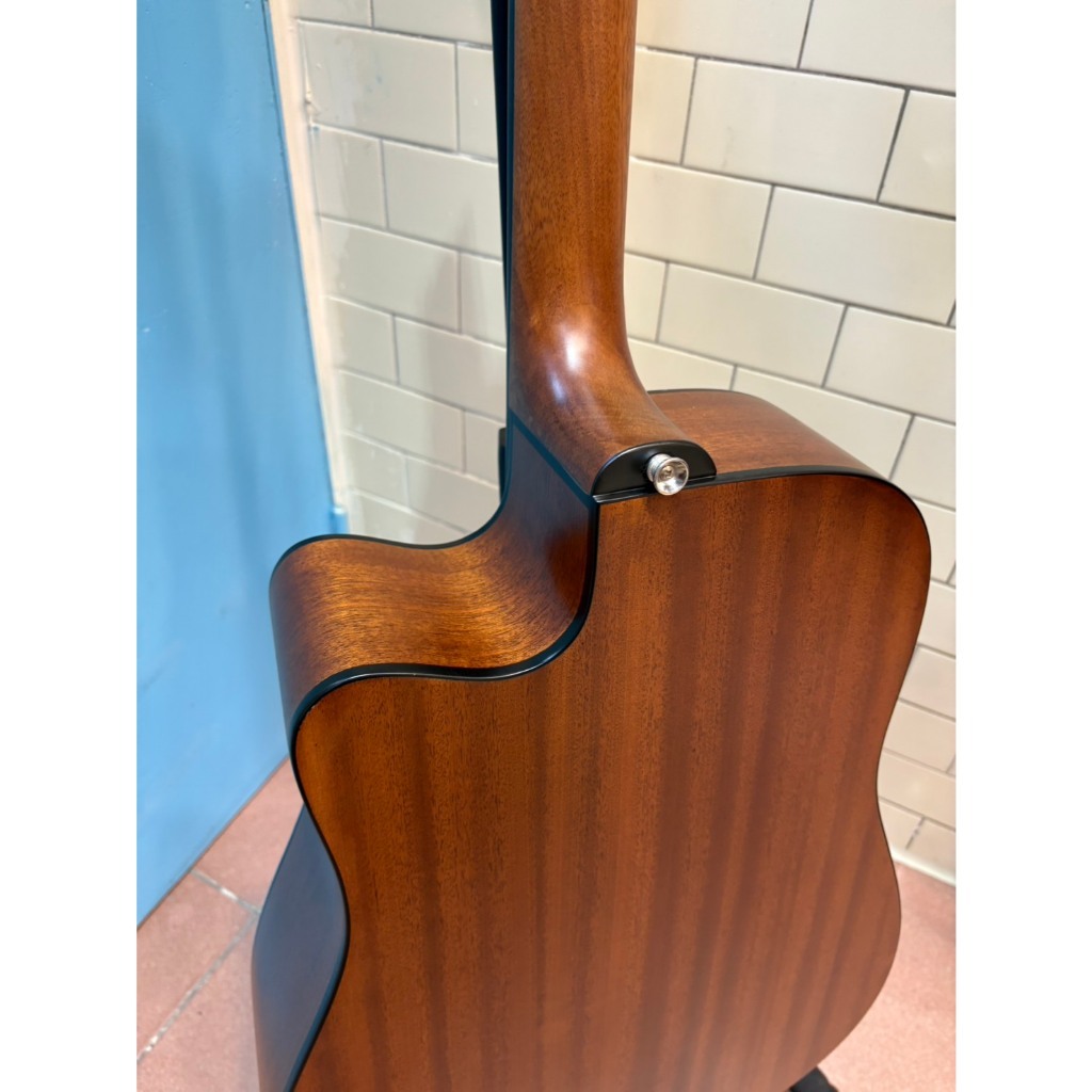 tw-11134207-81ztl-mekcx8z2rj7raf