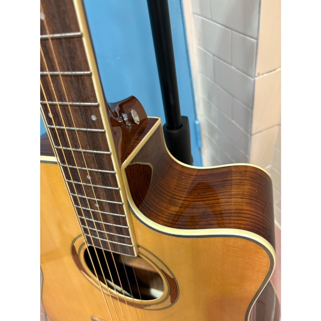 tw-11134207-81ztd-mel5mdatweti3d