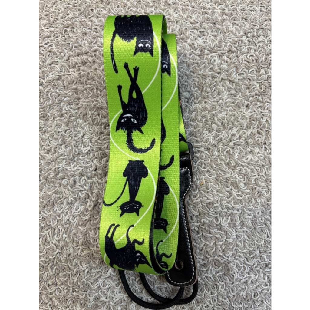 tw-11134207-81ztg-mf5dobmd49vw82