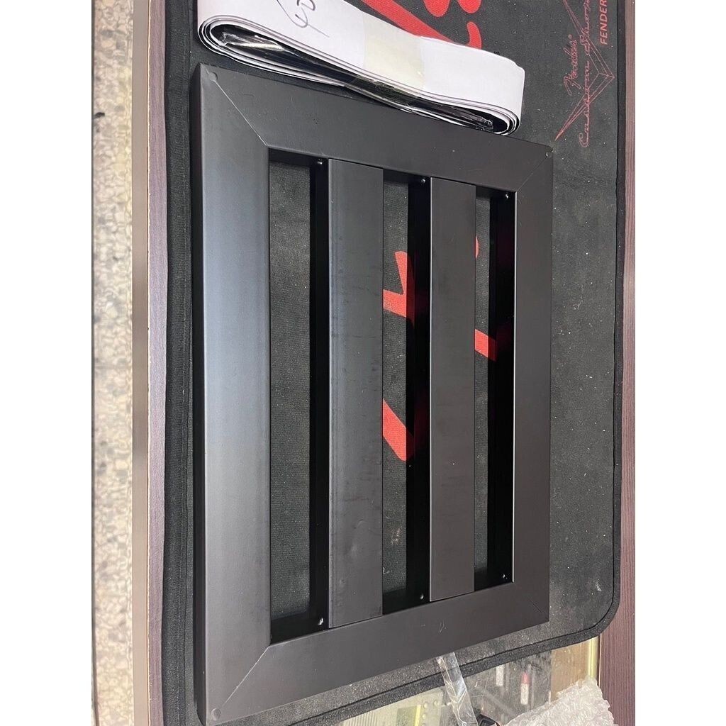 sg-11134201-824j0-mfoyamzo52j378