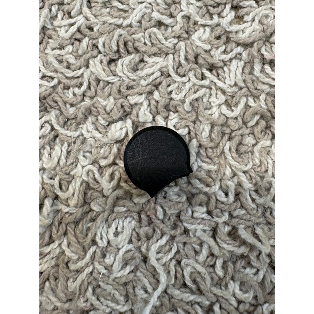 tw-11134207-81ztm-mg511lrzs9vu03