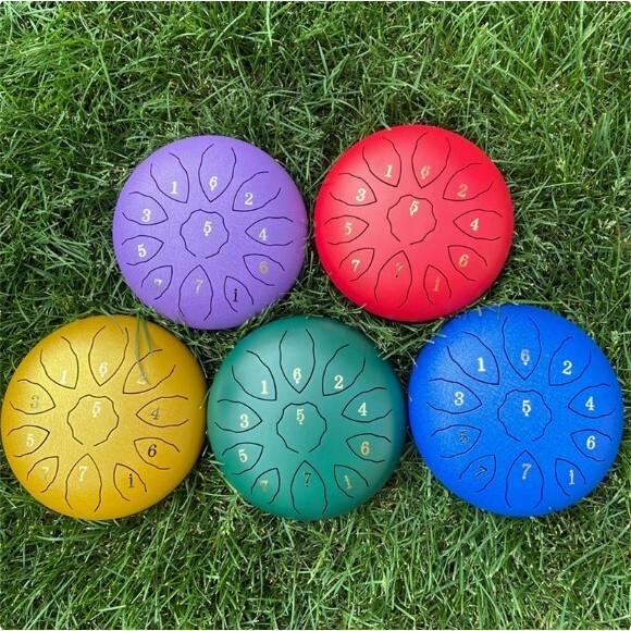 tw-11134207-81ztg-mg7kwwzecd8r06