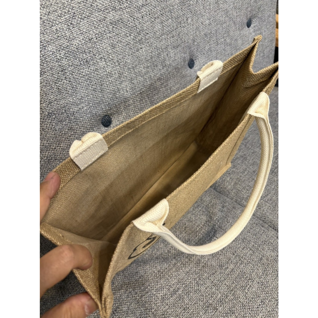 tw-11134207-81ztp-mh1njf8hssga44