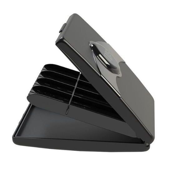 sg-11134201-824j3-megnrhti62gzb3