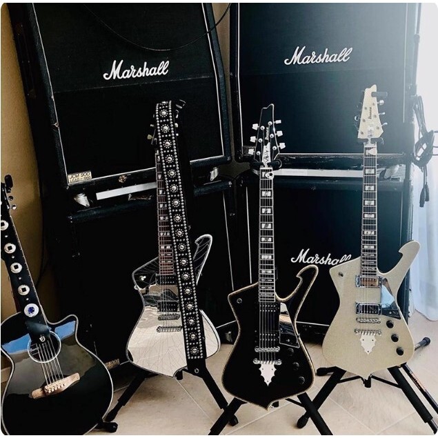 tw-11134207-81ztj-mh8u0q02za4o0c