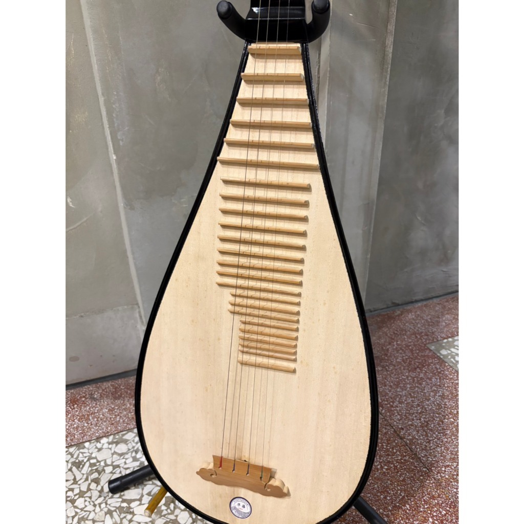 tw-11134207-81ztj-mh7nisiups0f94