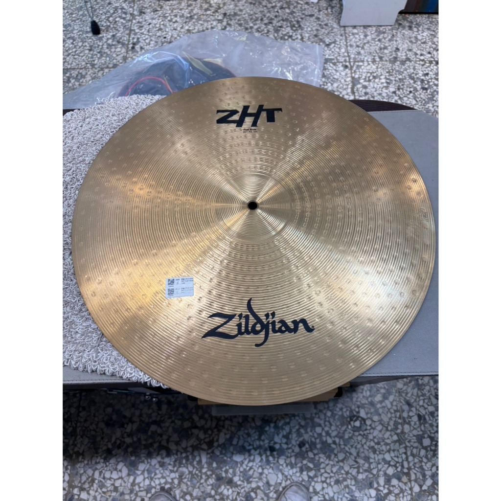 tw-11134207-81zti-mhcydblx40ei3a