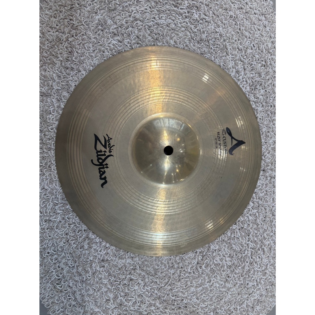 tw-11134207-81ztk-mhcvl7yizevc26