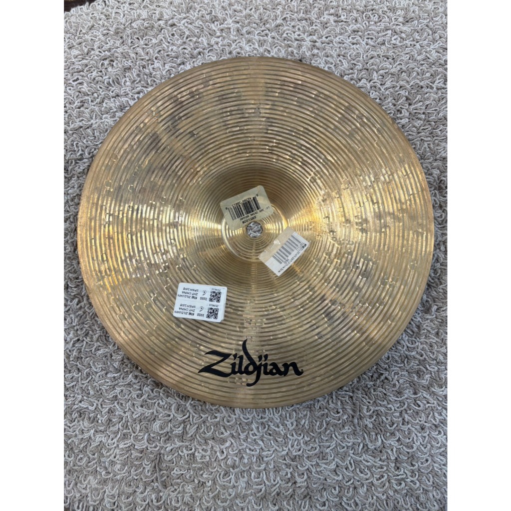 tw-11134207-81zti-mhcvl8a7ybykd8