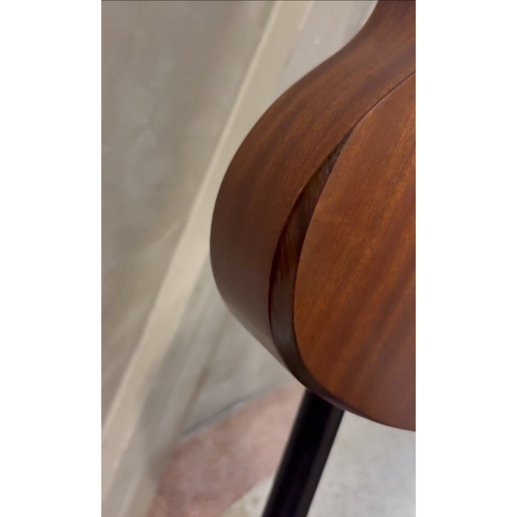 tw-11134207-81zth-mhlzbueej5dw98