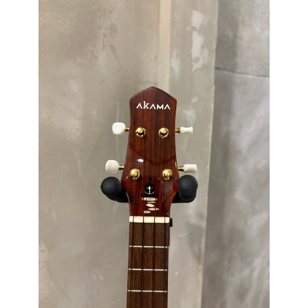 tw-11134207-81ztm-mhn2ke8esd8g8c