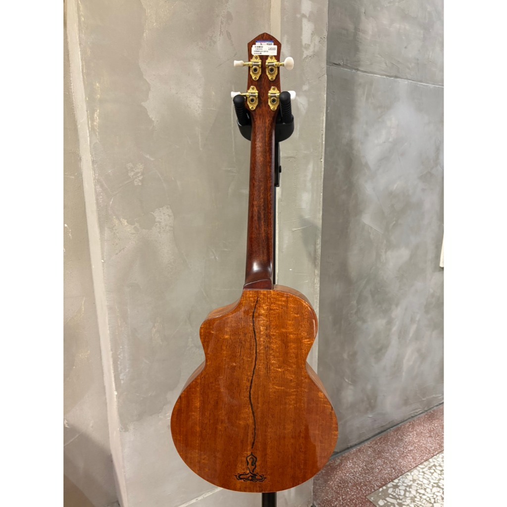 tw-11134207-81ztm-mhn2ke9lh2isef