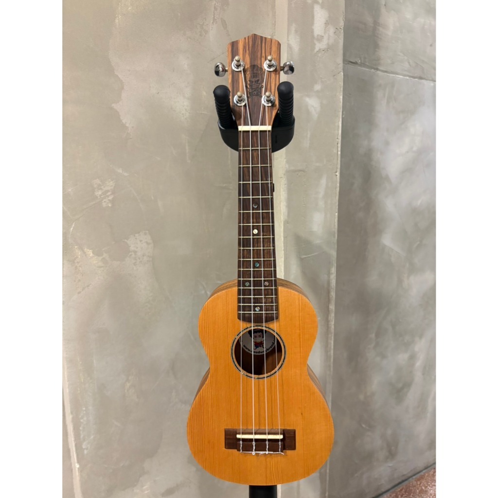 tw-11134207-81zte-mhrpw2y6k5qg79