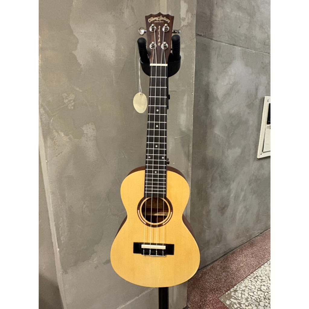 tw-11134207-81ztg-mhlyhw9a9ekof9