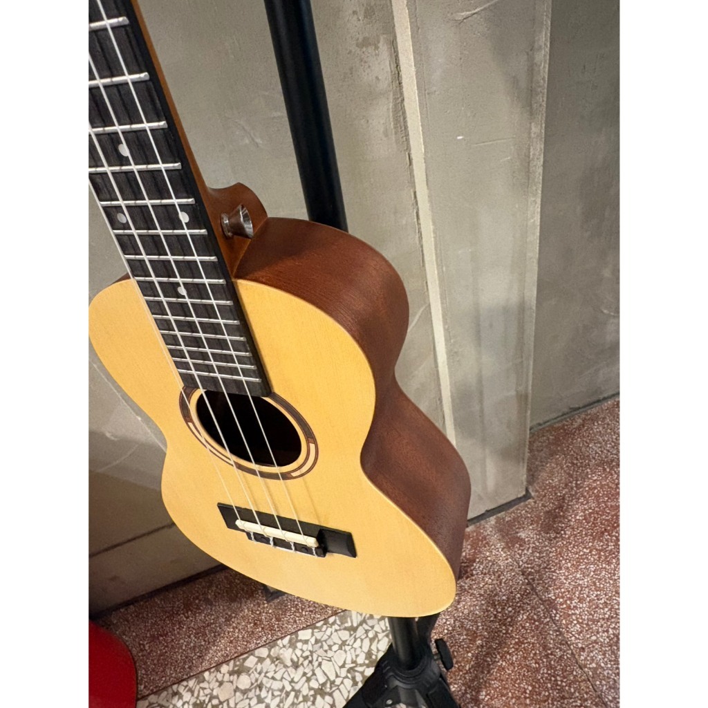 tw-11134207-81ztg-mhlyhw9fc0ec6d