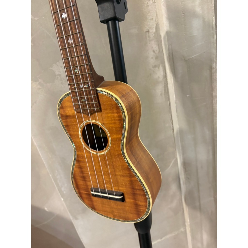 tw-11134207-81ztf-mhvuj1fvquir9e