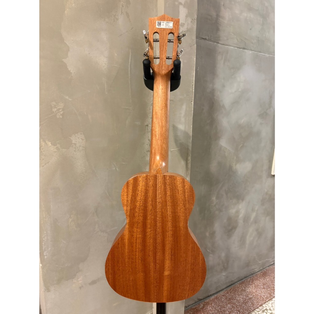 tw-11134207-81ztm-mibk1lv5vk0377