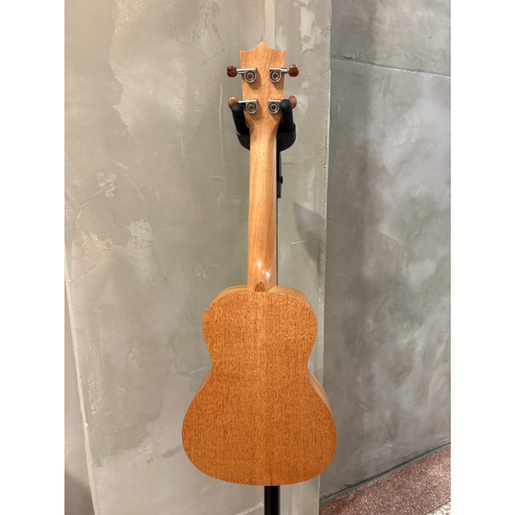 tw-11134207-81ztf-mibljmvp4o3lbf