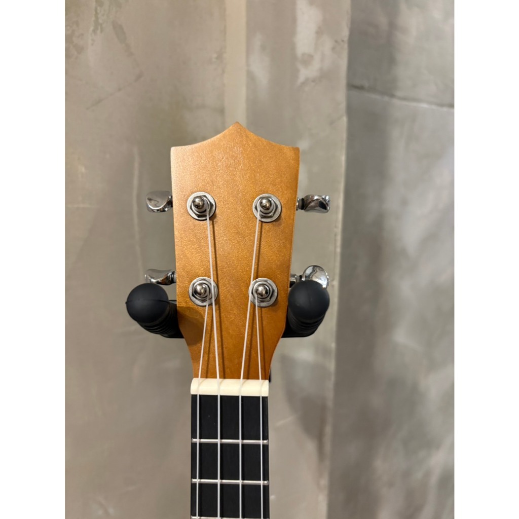 tw-11134207-81ztc-mibd54zdkxky10