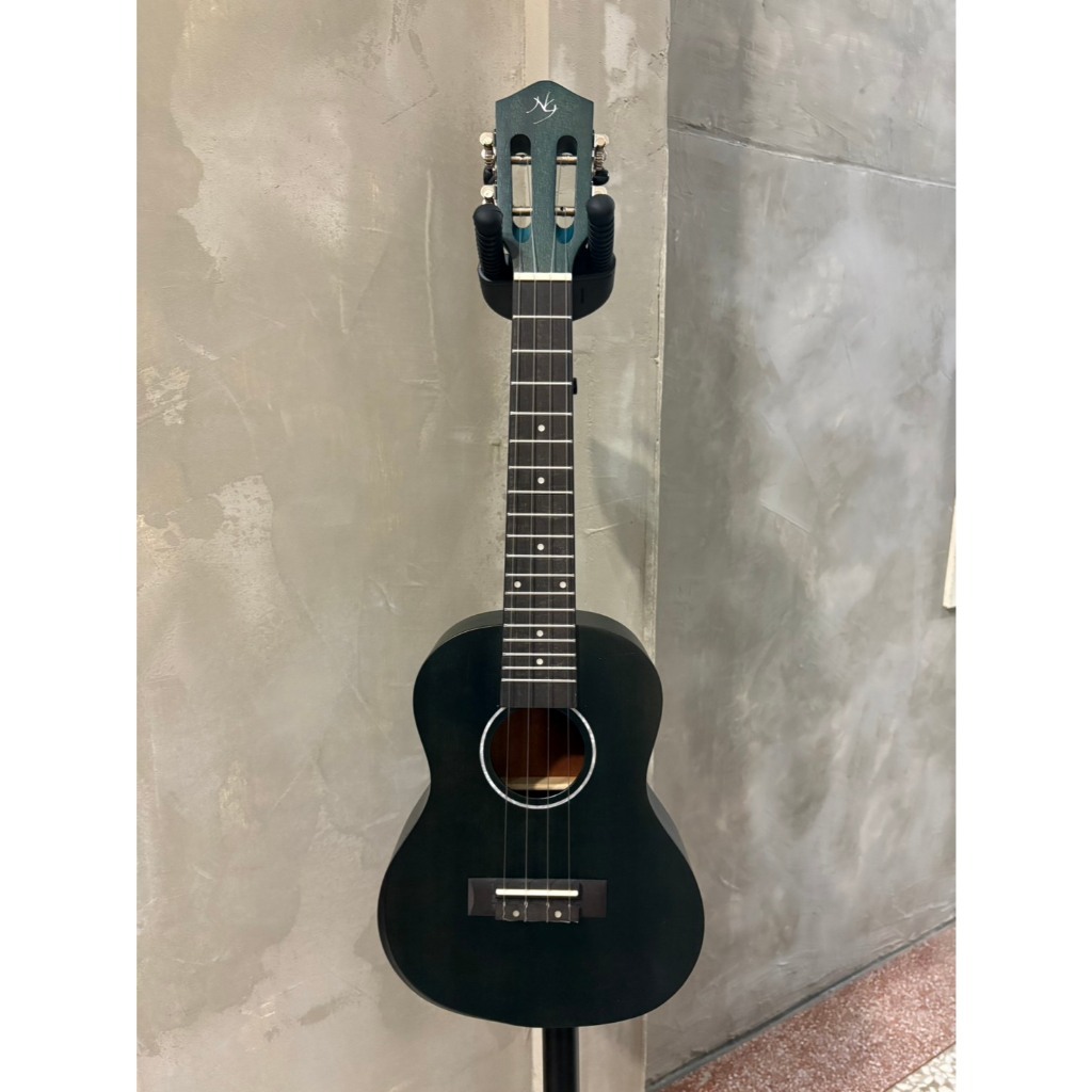 tw-11134207-81ztp-mibe6kh01ybkaa