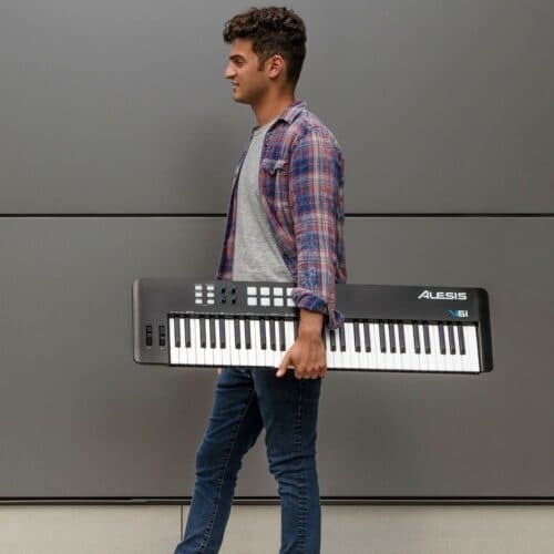 tw-11134207-81ztq-migwwu1mx7ur1d