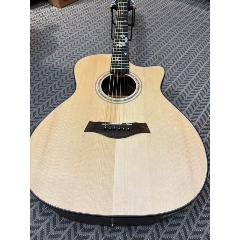 sg-11134201-824iv-me6xmuwii136ae