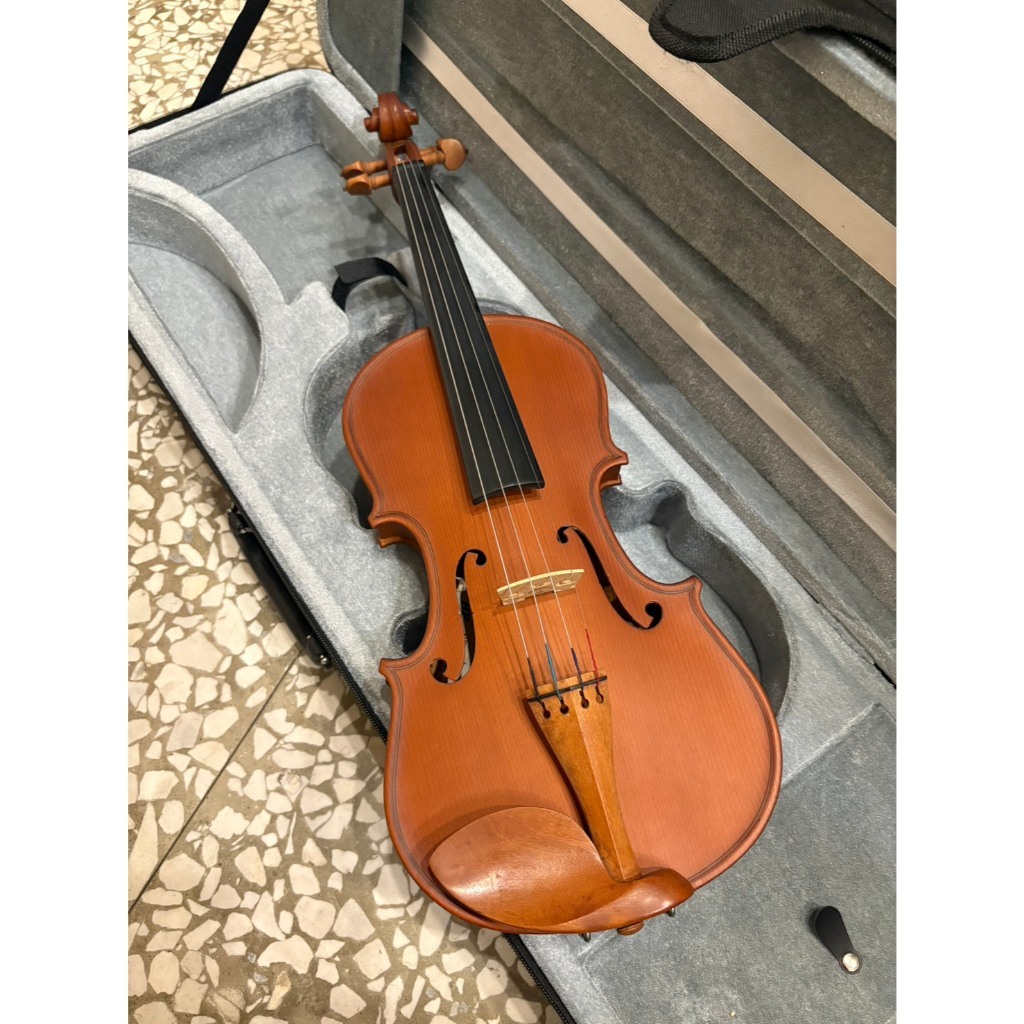 tw-11134207-81ztf-mjfm4s9sqigz4c