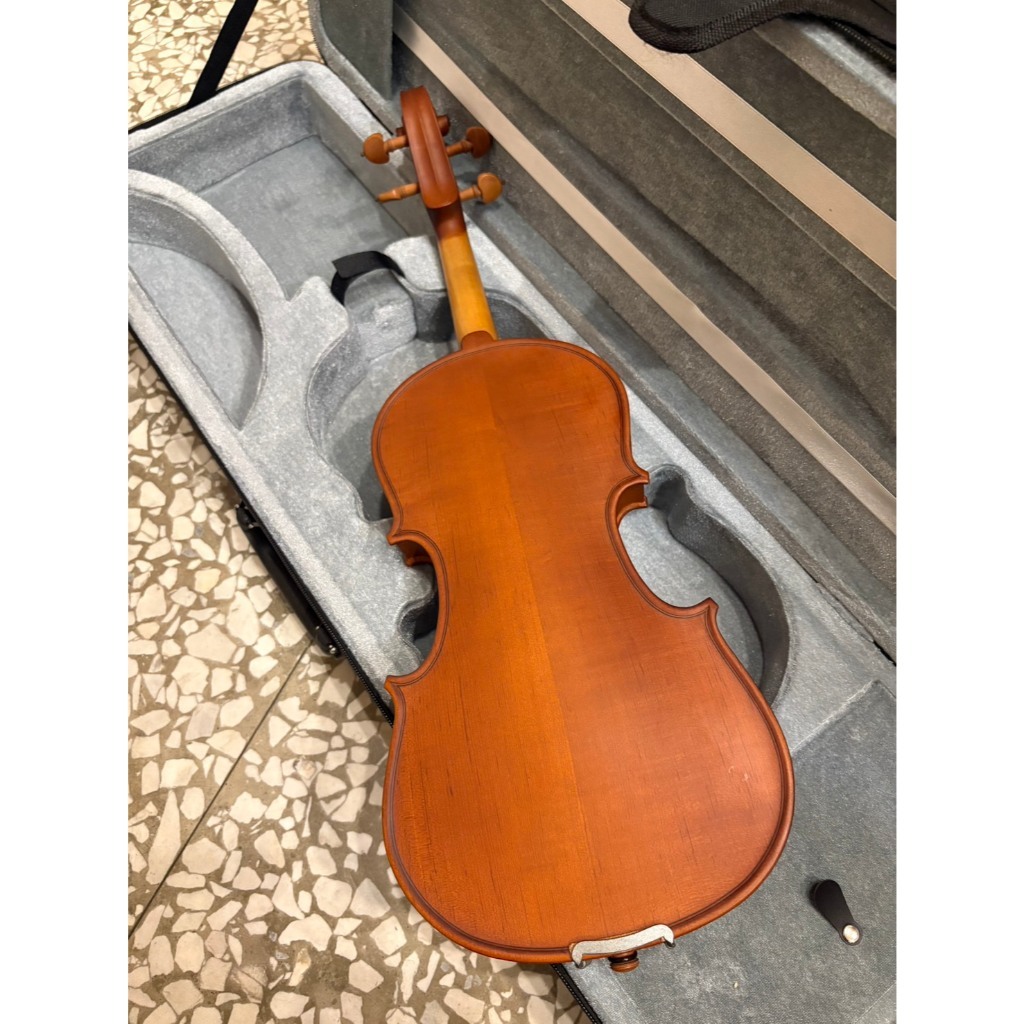 tw-11134207-81ztc-mjfm4rxz083r3f