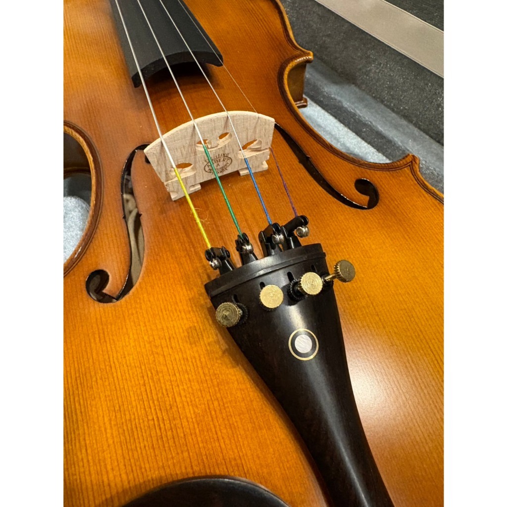 tw-11134207-81zti-mjih5yez2b5y78