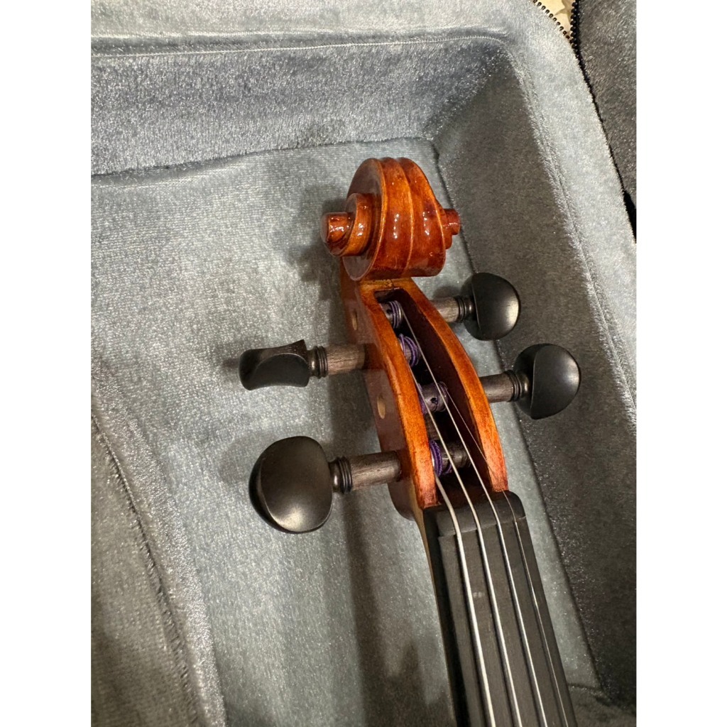 tw-11134207-81ztd-mji4ves8em868e