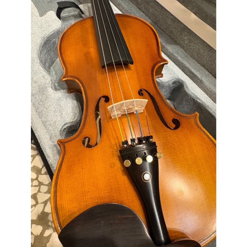 tw-11134207-81ztl-mjfmljxhm3ggbe