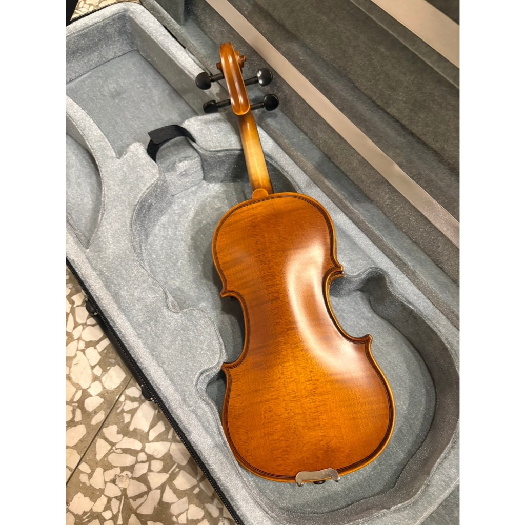 tw-11134207-81ztd-mjfh8681upzb53