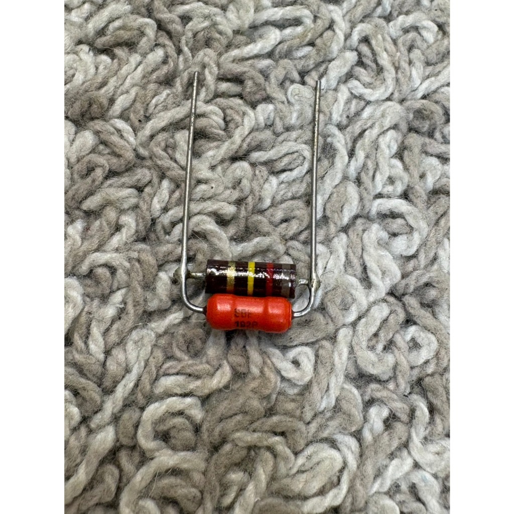 tw-11134207-820l4-mk9jld1np1q84a