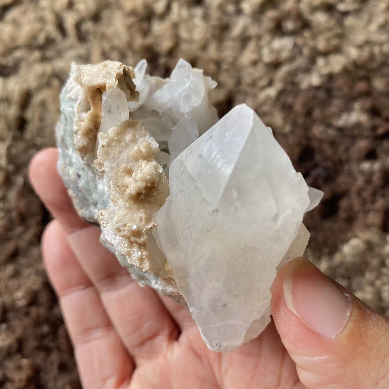 Cluster - Calcite Quartz big point - 4.jpg