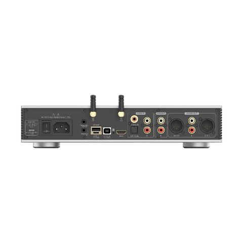 tw-11134207-820lg-mqzwv08gfjev7a