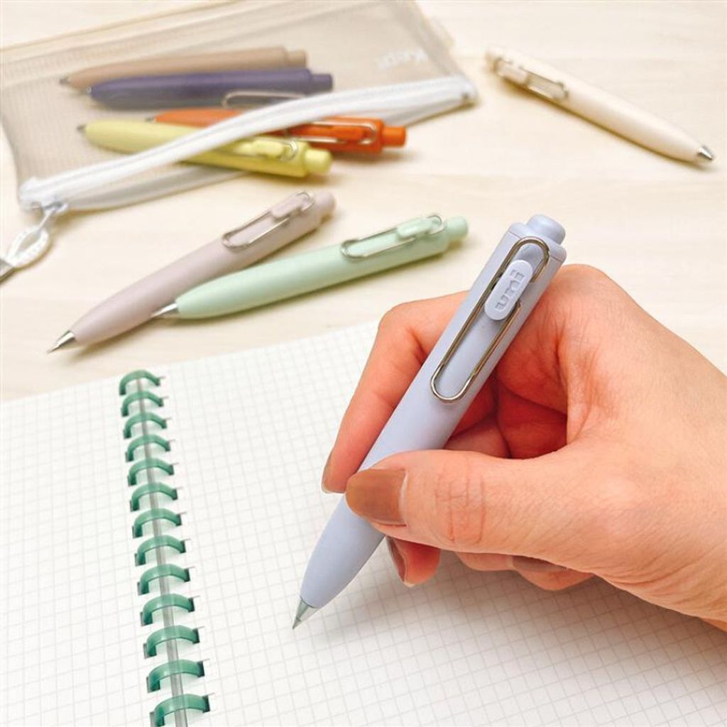 Mitsubishi-Pencil-Uni-Ball-One-P-0.5mm-UMN-SP-05.46-Yogurt-4902778302859-4-800x800