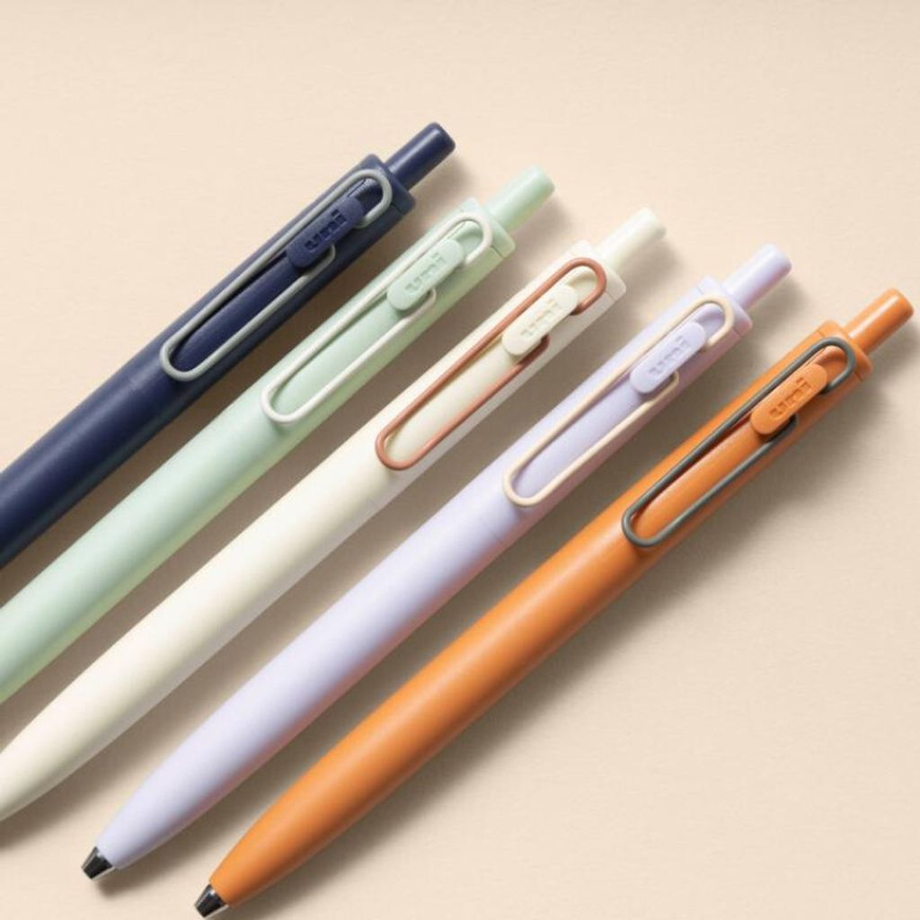 MITSUBISHI-PENCIL-Uni-Ball-One-F-0.5mm-Gel-Ink-Ballpen-Modern-Pop-Color-Periwinkle-4902778305522-3-800x800