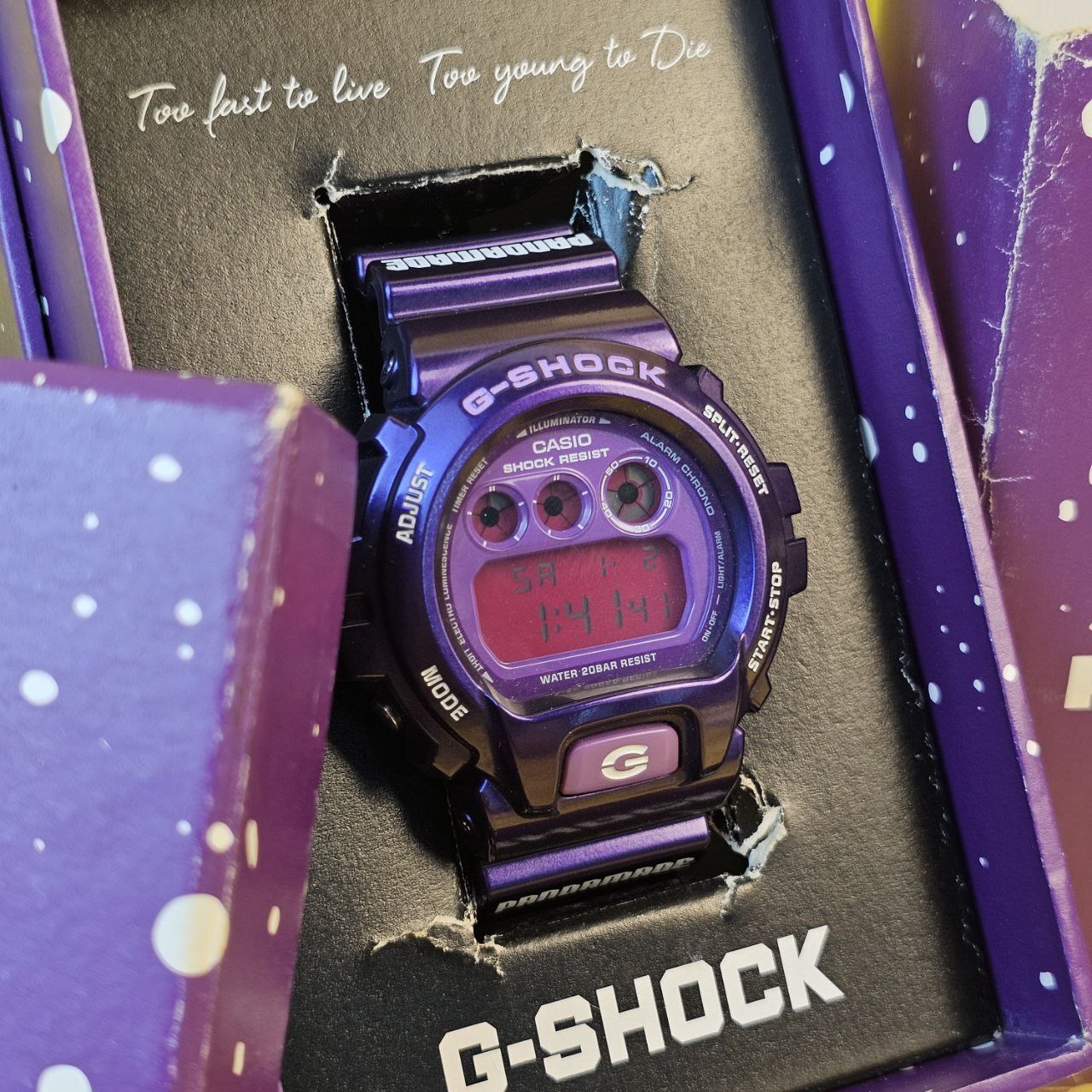 DW-6900CC-6DS G-SHOCK カシオ CASIO パープル 未使用 美品 クレイジー