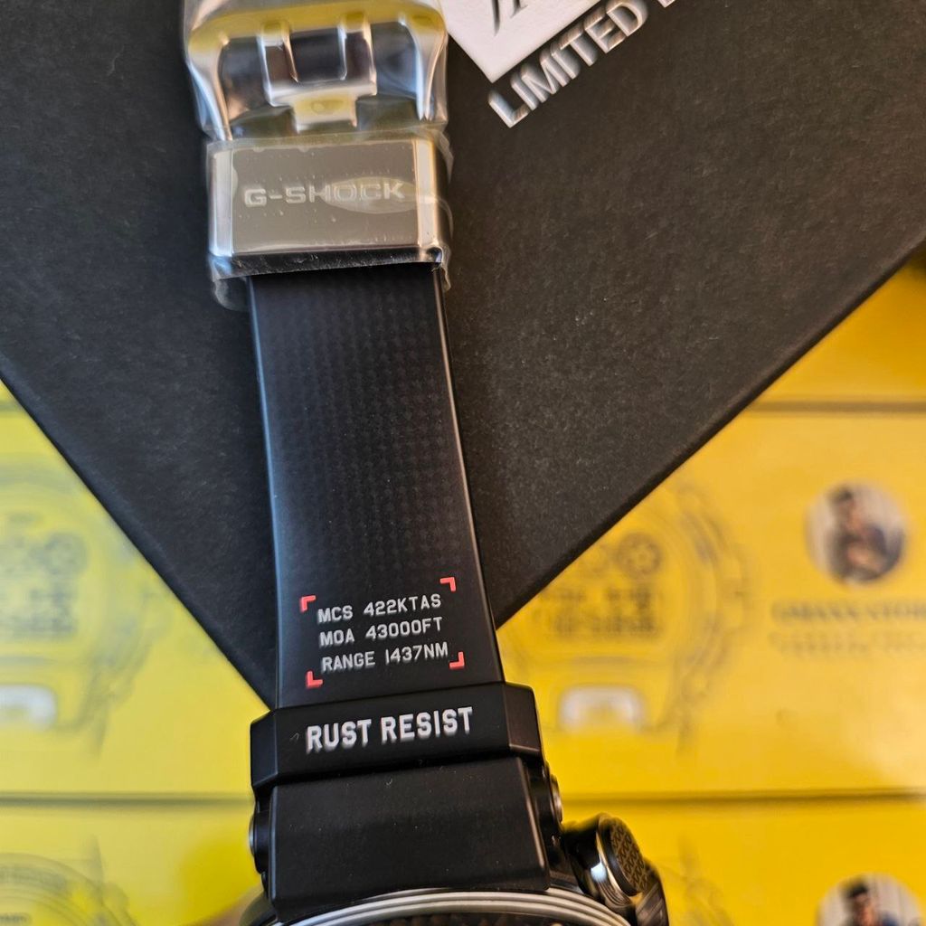 photo_6068902292804979104_y (1)