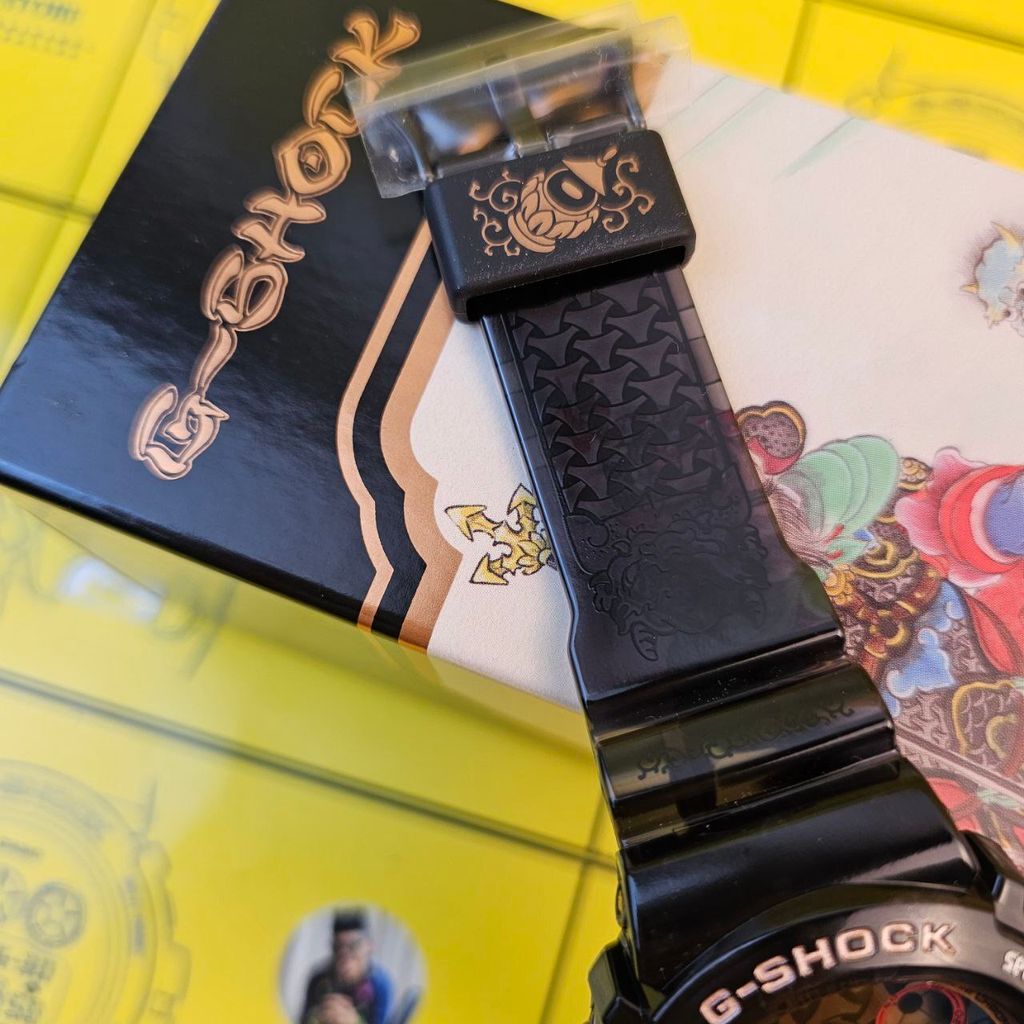 photo_6066650492991292710_y