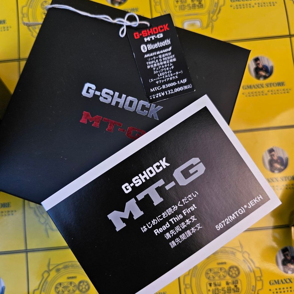 photo_6064578476213651330_y