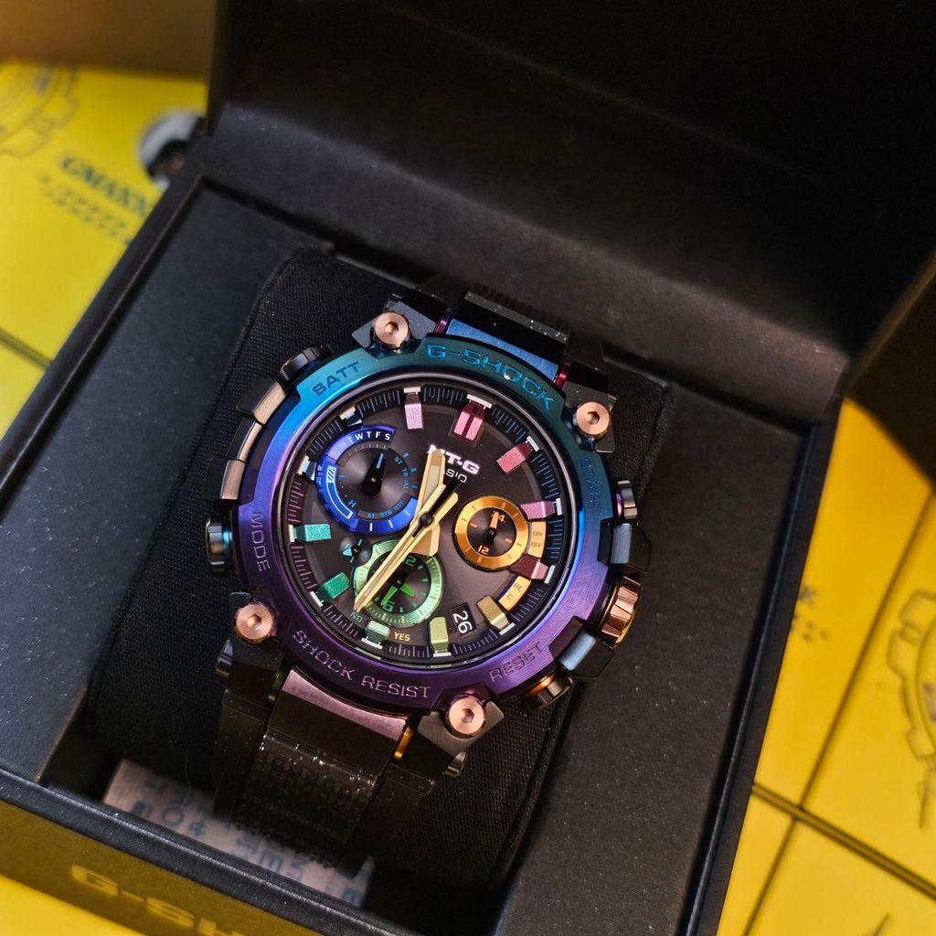 photo_6064578476213651314_y