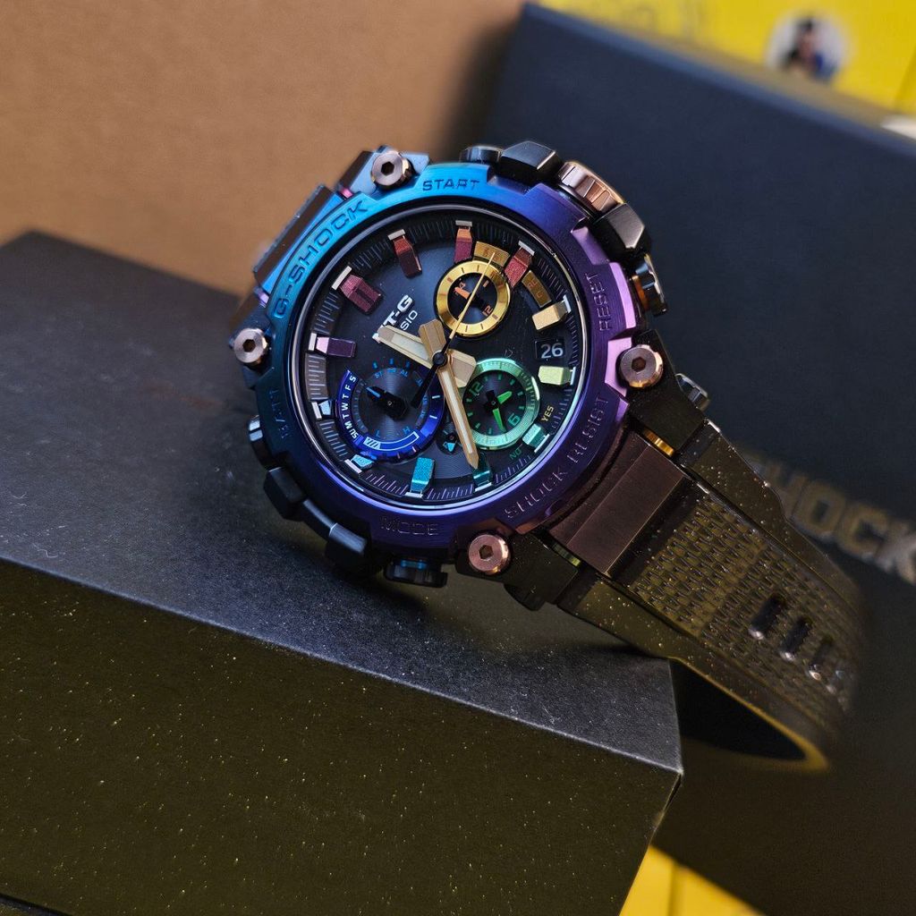 photo_6064578476213651317_y