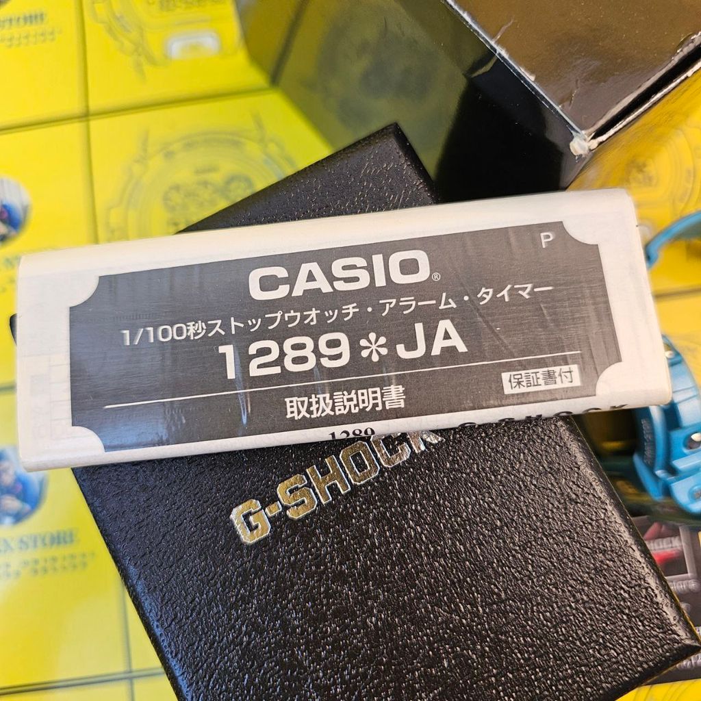 photo_6177096659339690615_y