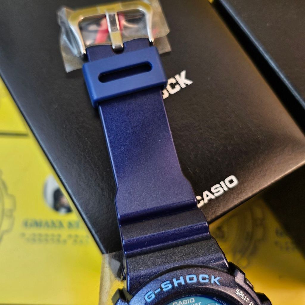 photo_6177096659339690662_y